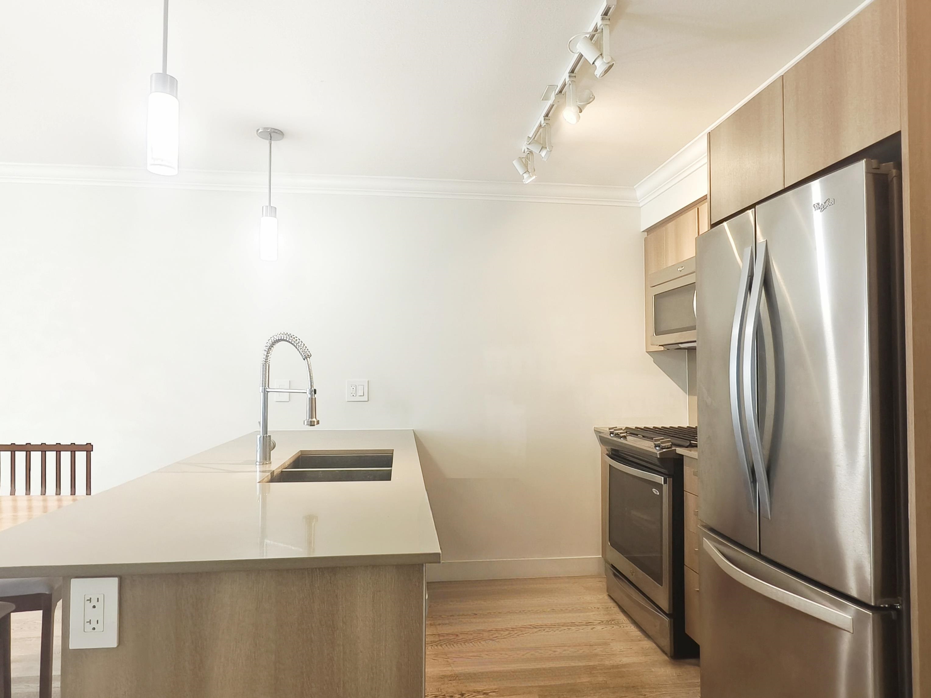 Additional image 4 of 209-7058 14th Avenue, Burnaby, BC, V3N 0E6