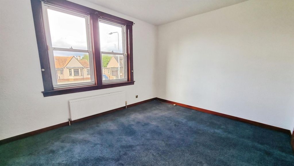 Additional image 9 of 2 bed flat to rent78 Den Walk, Methil, Fife KY8