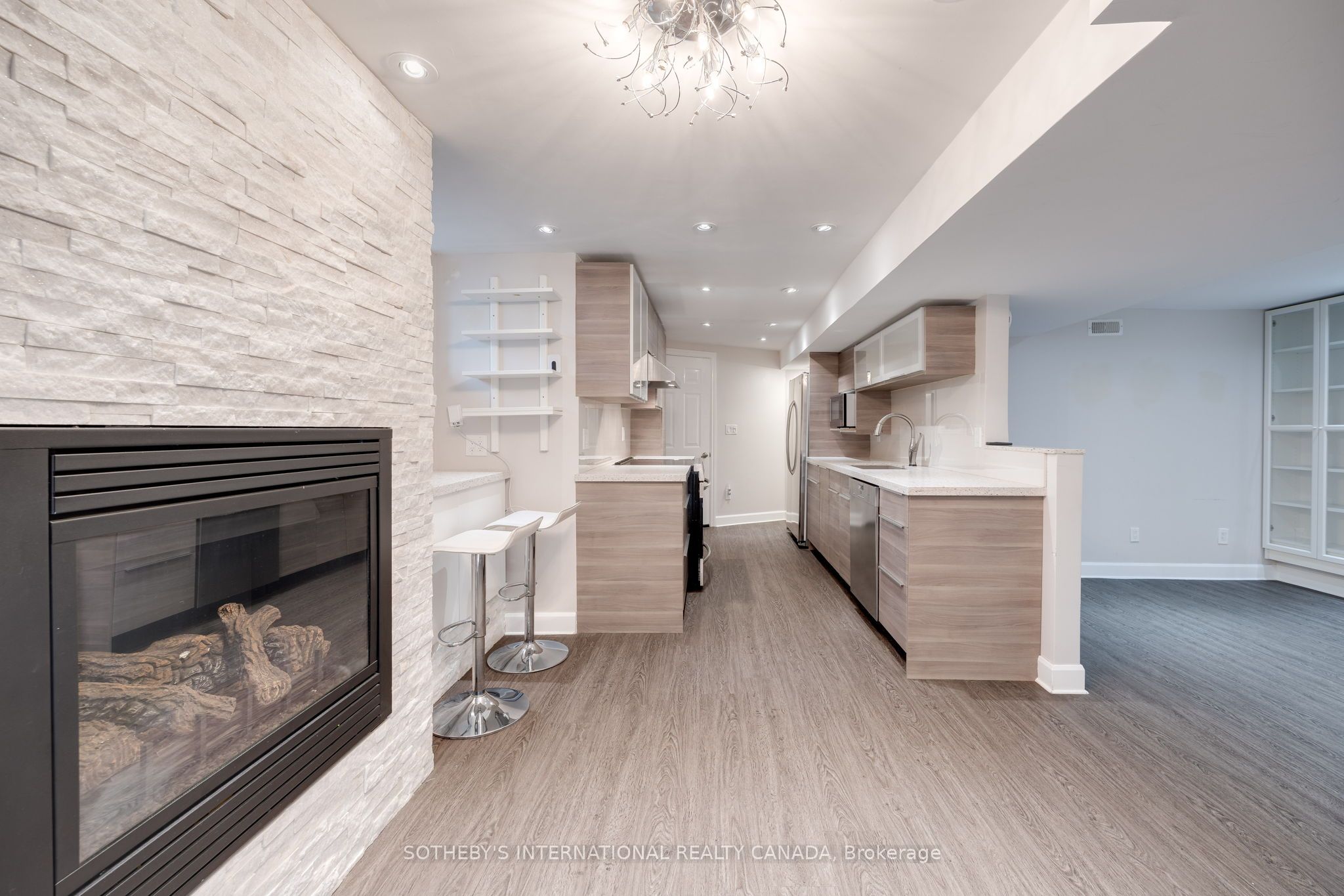 Additional image 5 of Bsmt-21 Clendenan Avenue, Toronto, ON, M6P 2W4