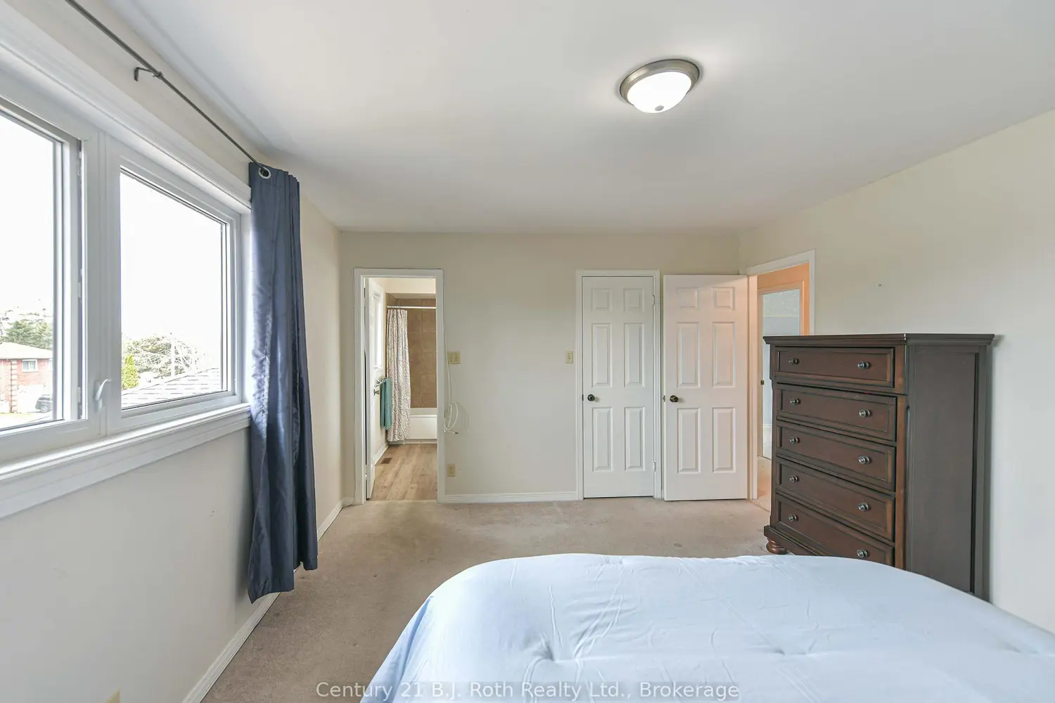 Additional image 14 of 8 Carmichael Court