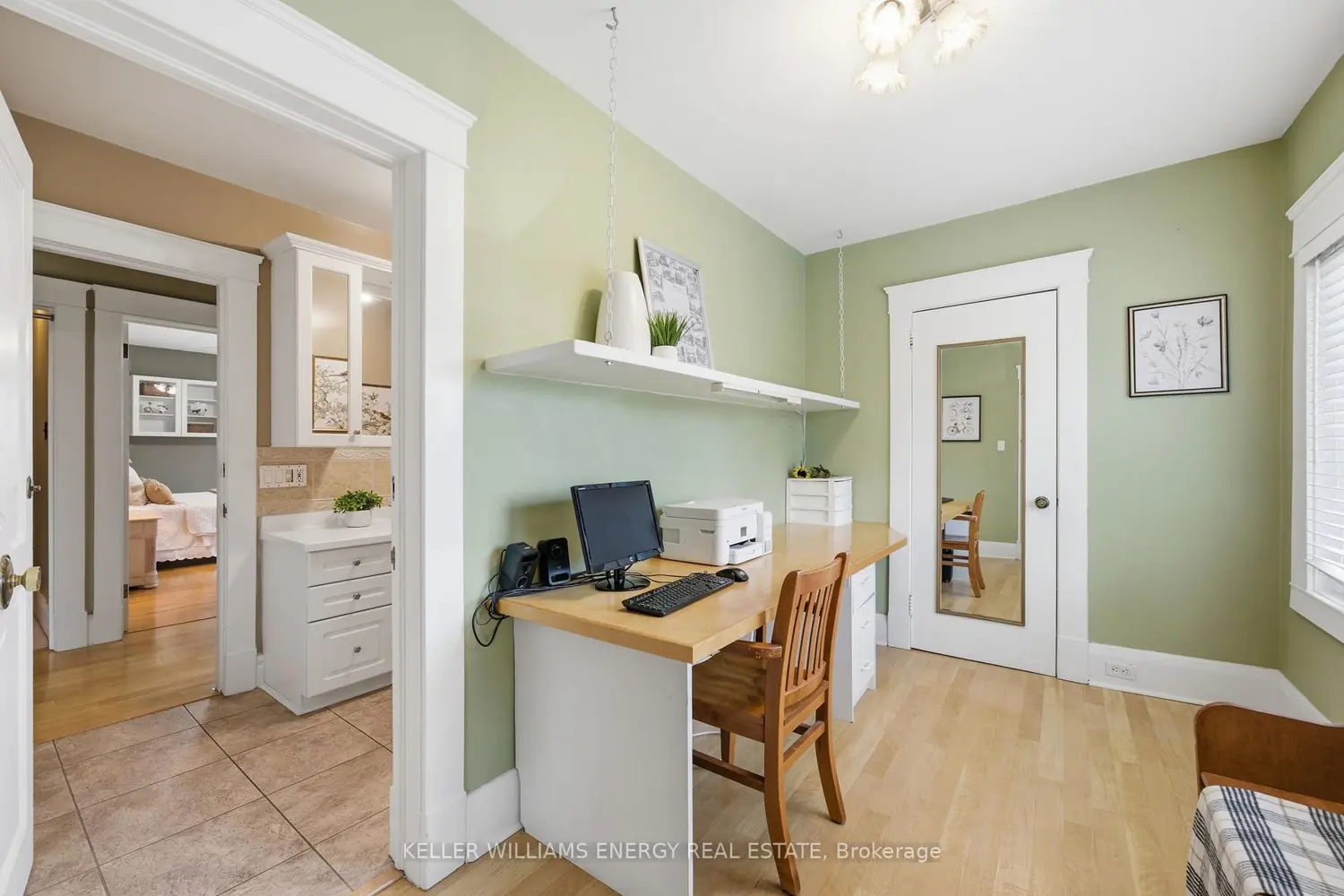 Additional image 9 of 452 Simcoe Street