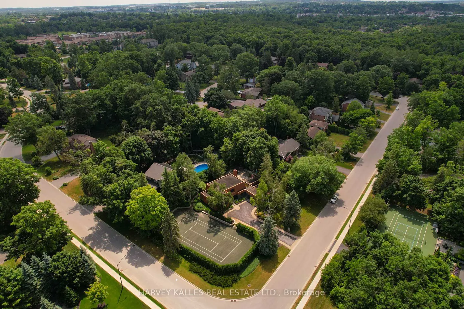 Additional image 4 of 23 Royal Oak Drive
