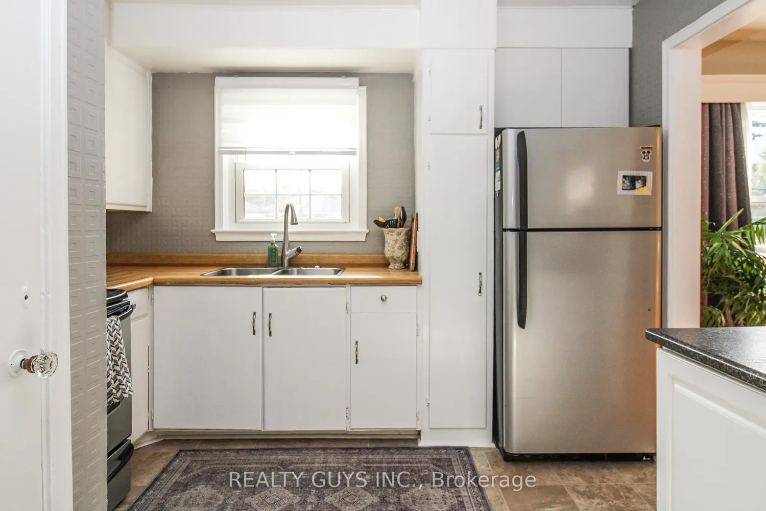 Additional image 11 of 727 Chesterfield Avenue