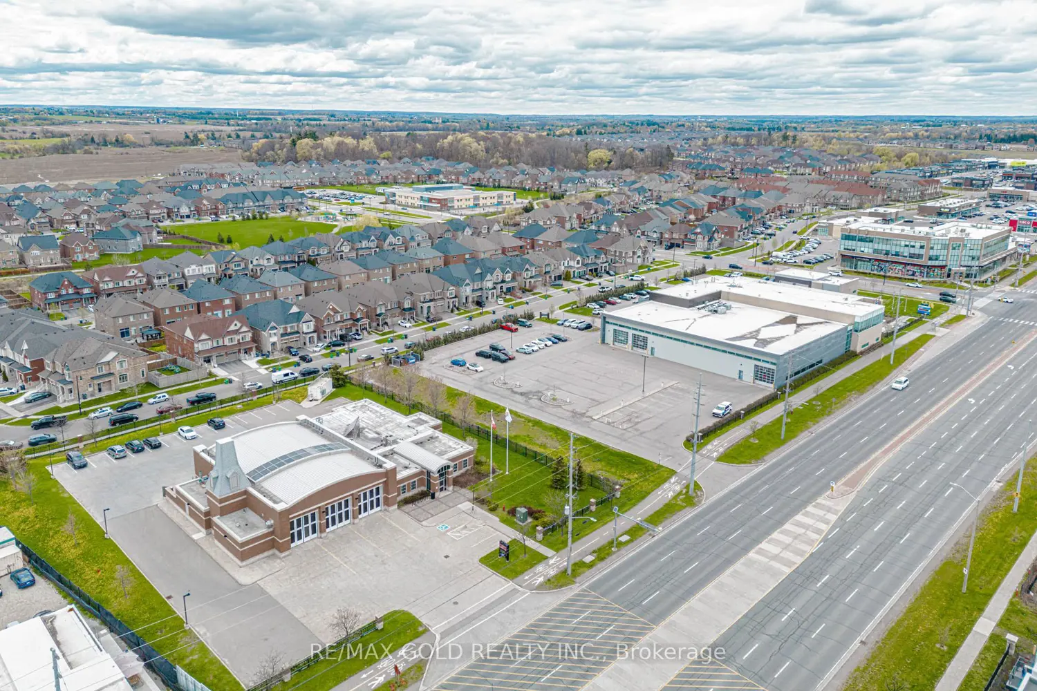 Additional image 19 of 50 Sky Harbour Drive 217