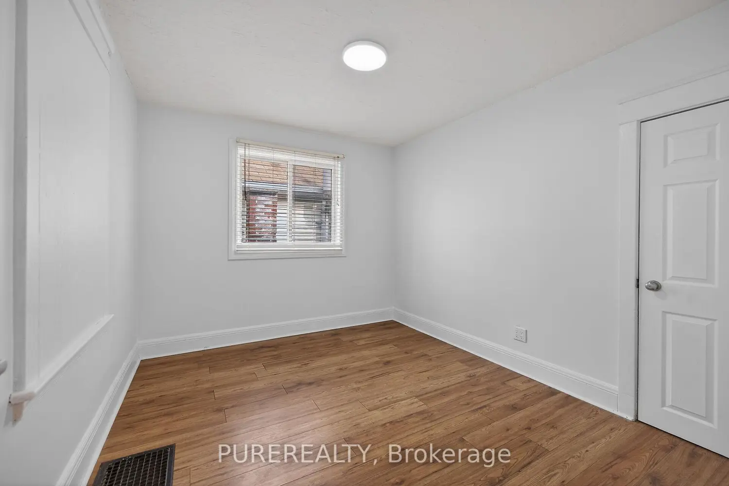 Additional image 9 of 643 Upper Wellington Street