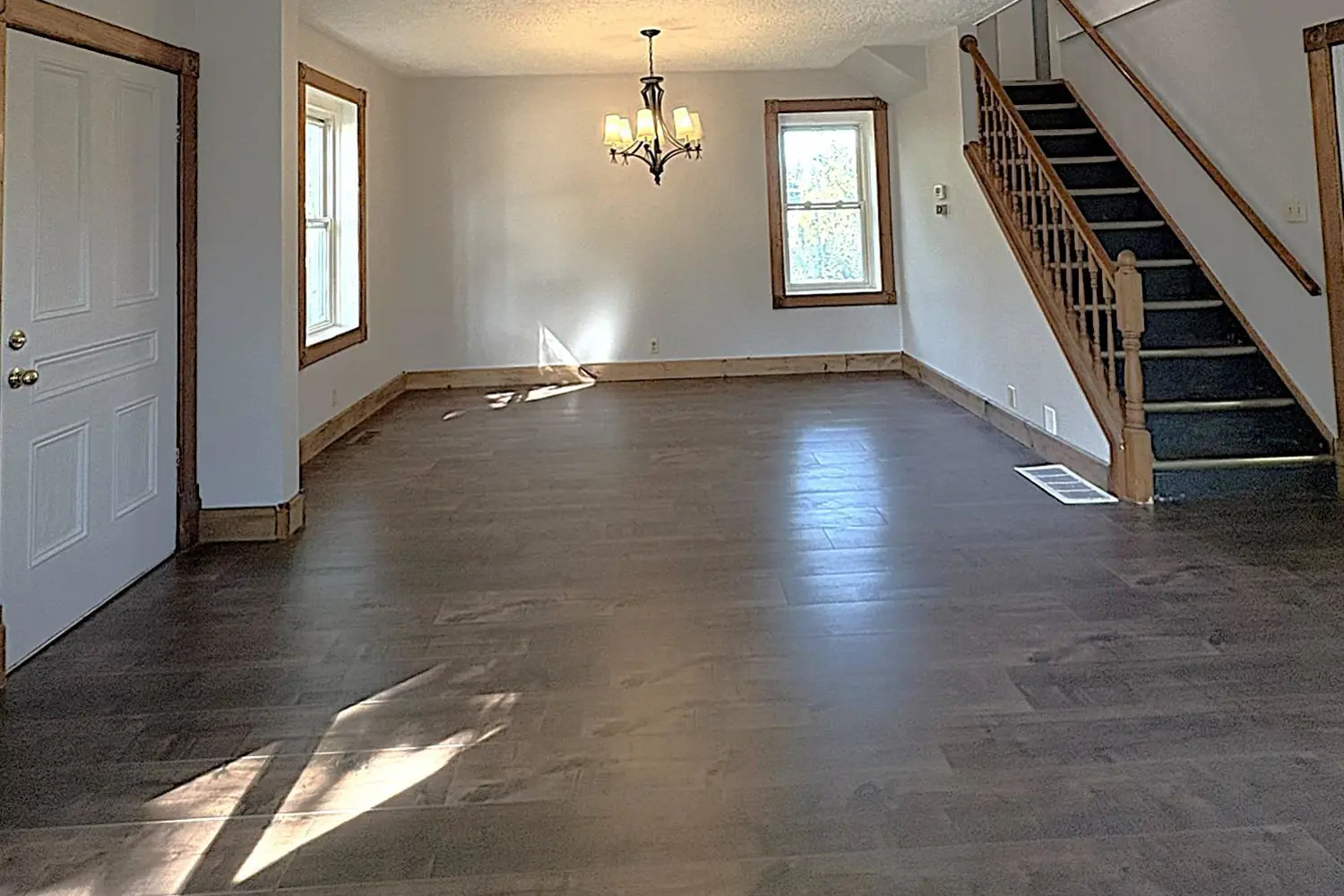 Additional image 5 of 598323 2Nd Line