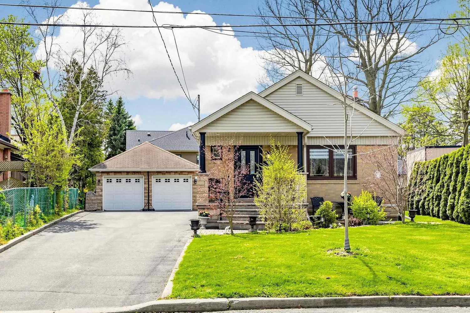 10 Woolton Crescent