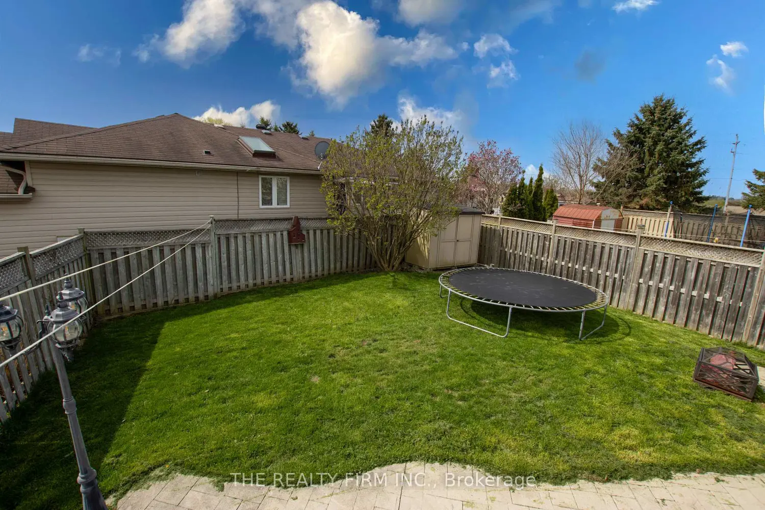 Additional image 18 of 41805 North Street