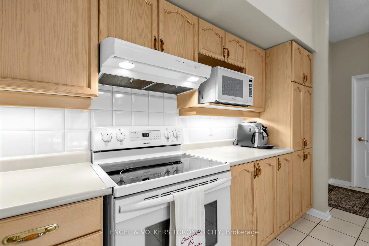 Additional image 9 of 2506 Rutherford Road 105