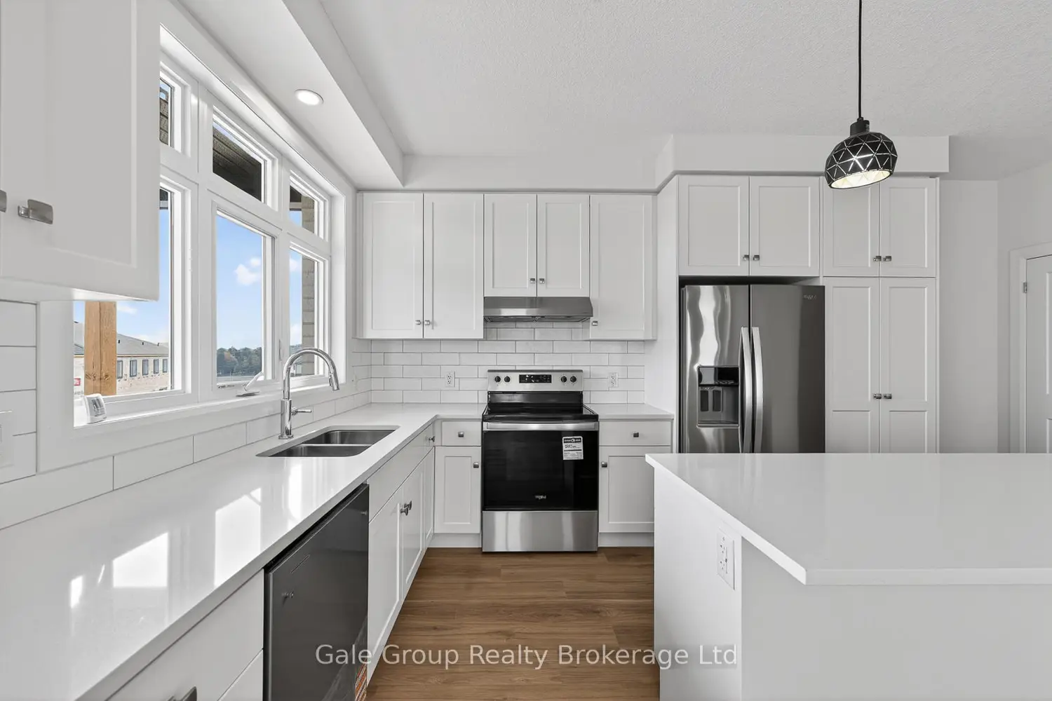 Additional image 5 of 463 Gillespie Street