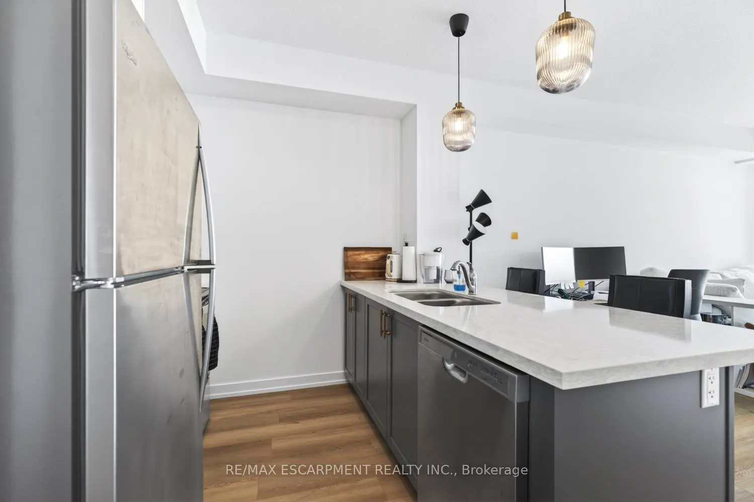 Additional image 8 of 470 Dundas Street 804