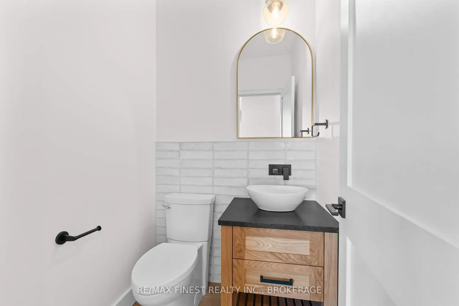 Additional image 12 of 371 Maple Ridge Drive