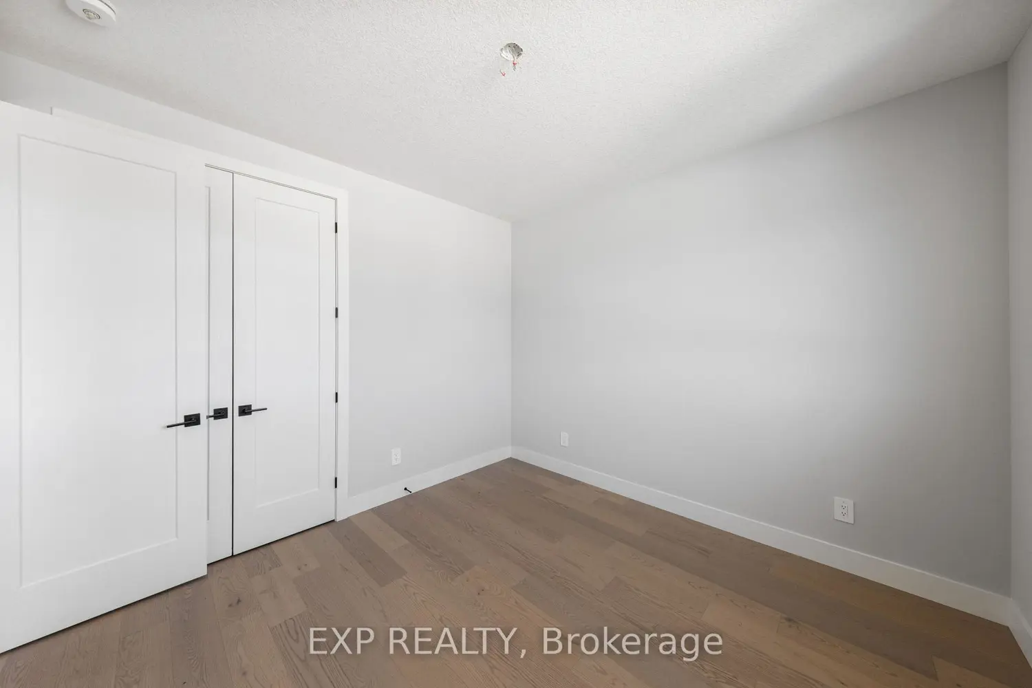 Additional image 9 of 204 Merritt Court