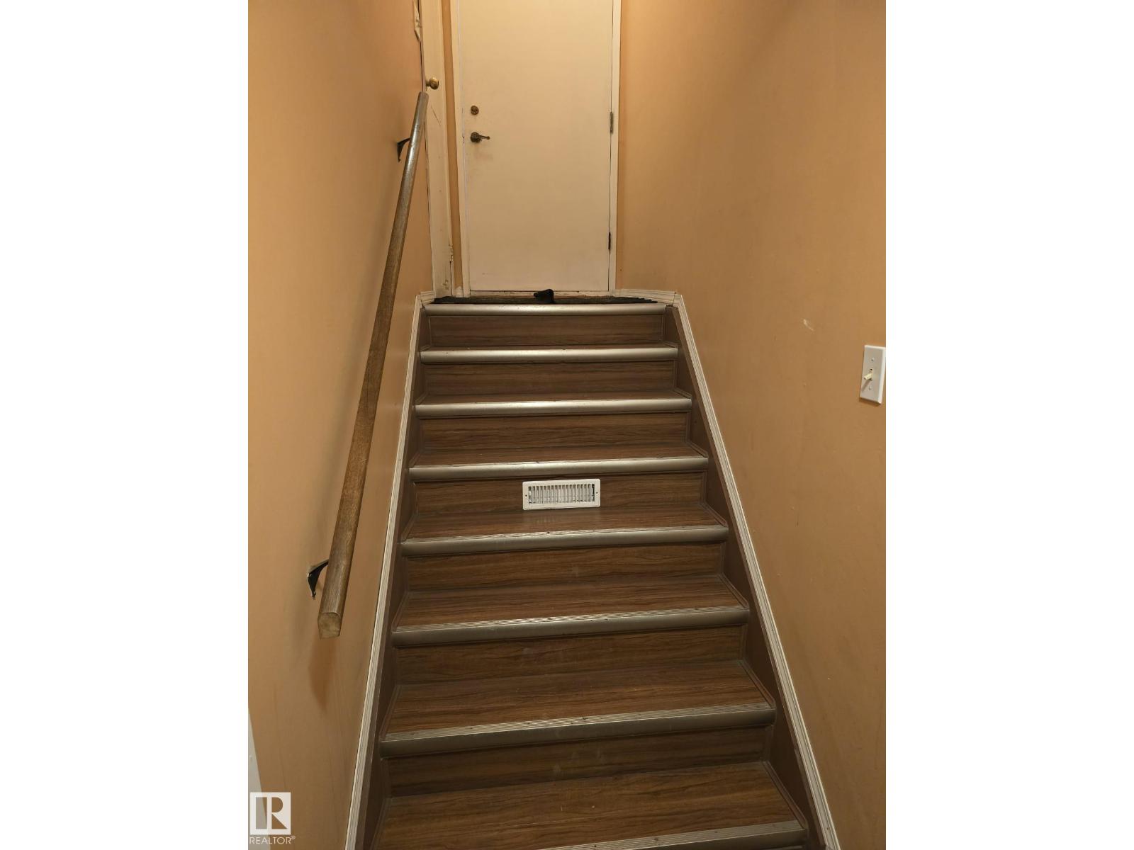 Additional image 4 of 11927 85 Street NW, Edmonton, AB, T5B3G2