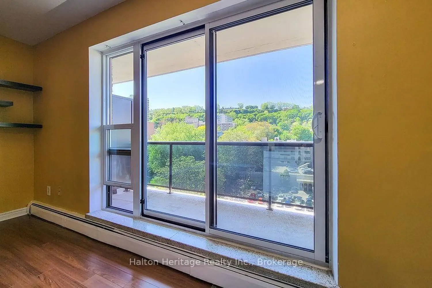 Additional image 9 of 81 Charlton Avenue 905