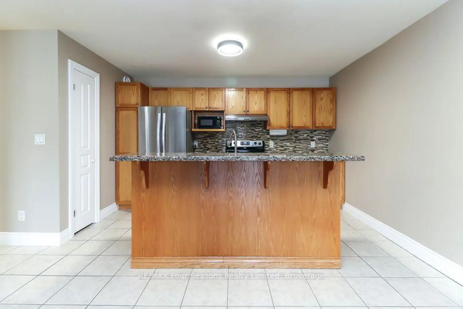 Additional image 6 of 435 Walnut Street 101