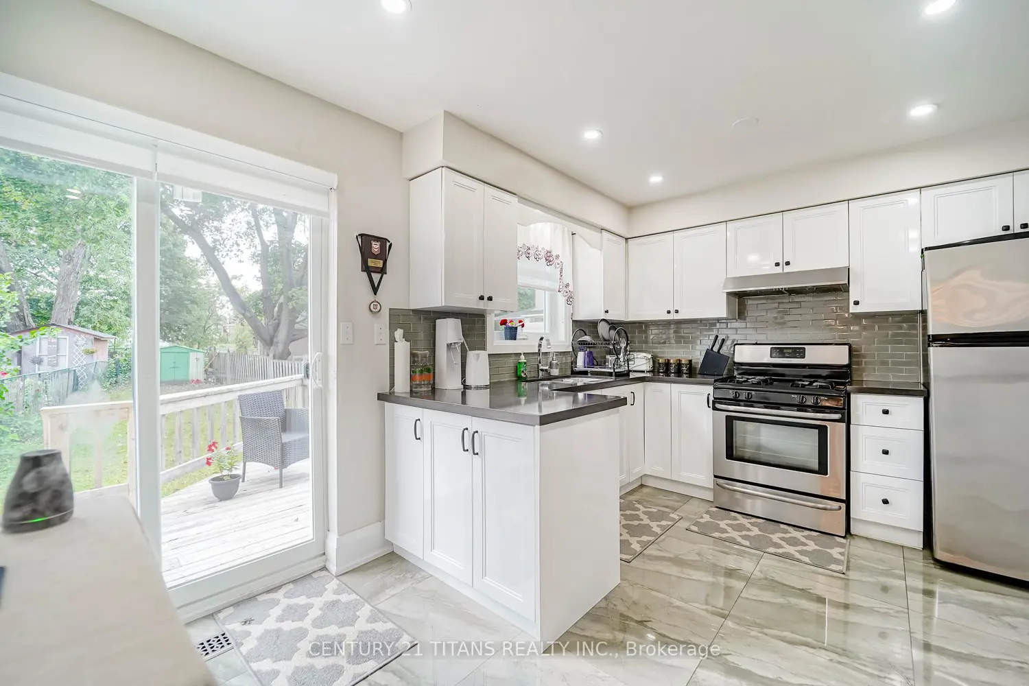Additional image 5 of 42 Pixley Crescent