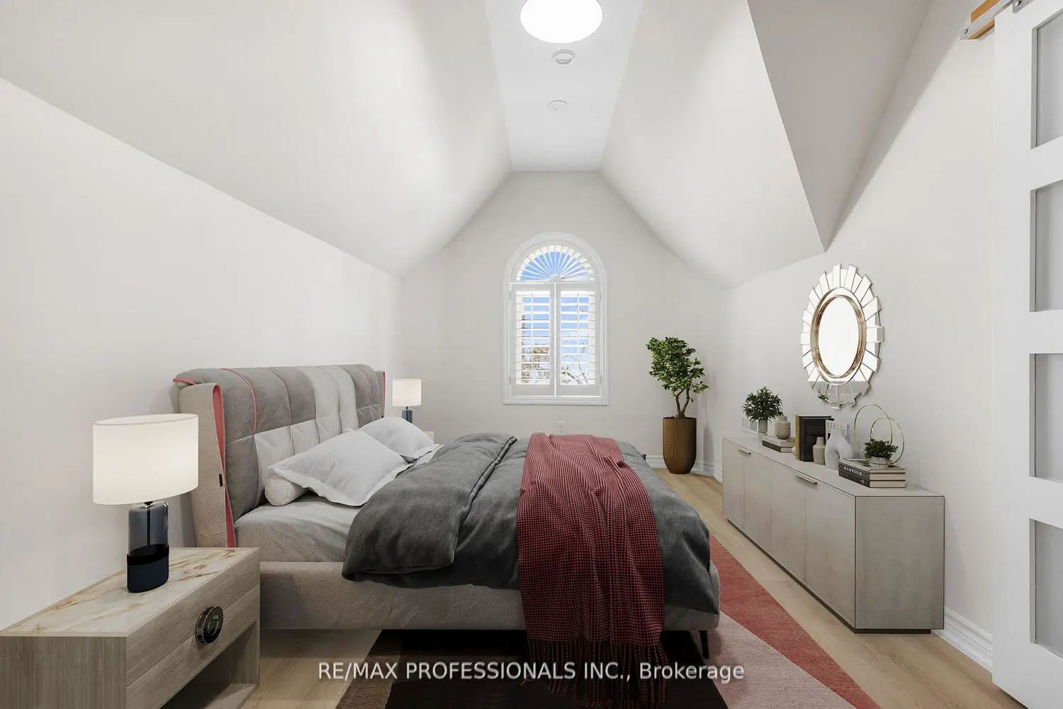 Additional image 14 of 253 Wellesley Street C