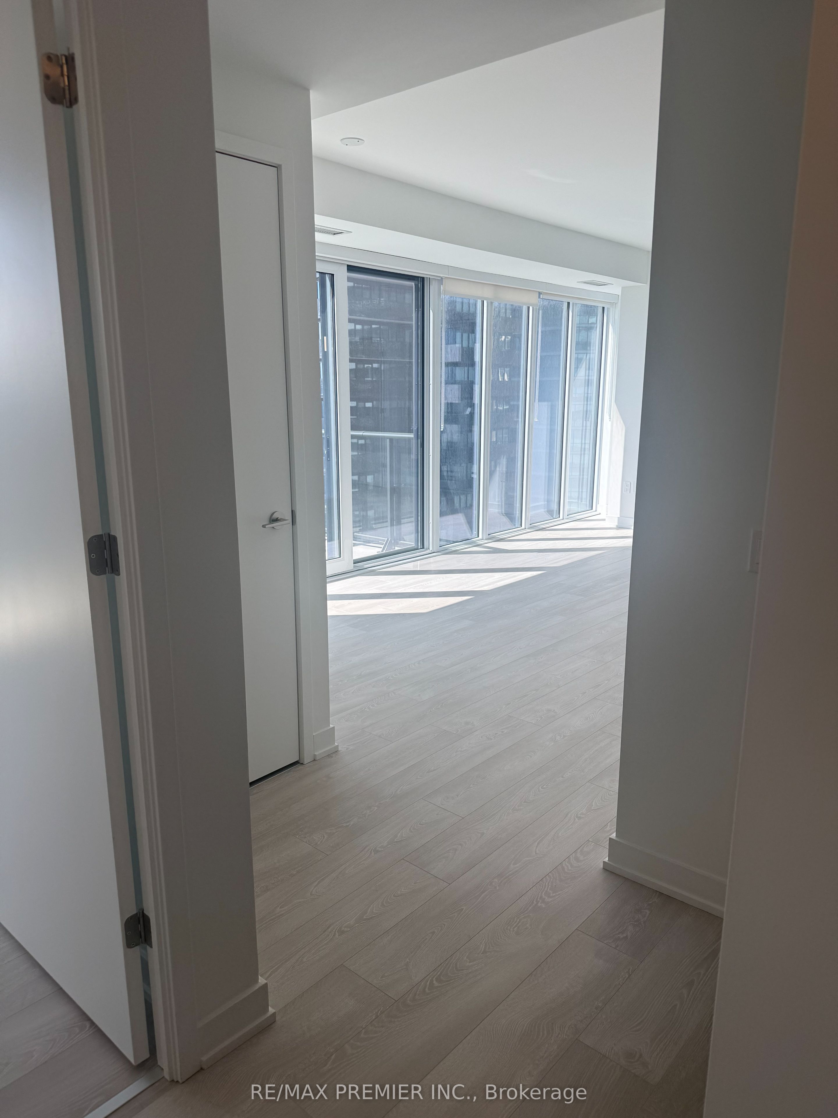 Additional image 4 of 2410-634 Church Street, Toronto, ON, M4Y 2G3