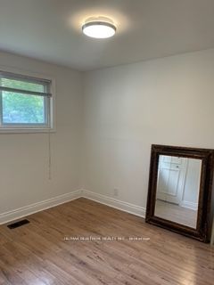 Additional image 4 of Main-77 Murray Drive, Aurora, ON, L4G 2C2