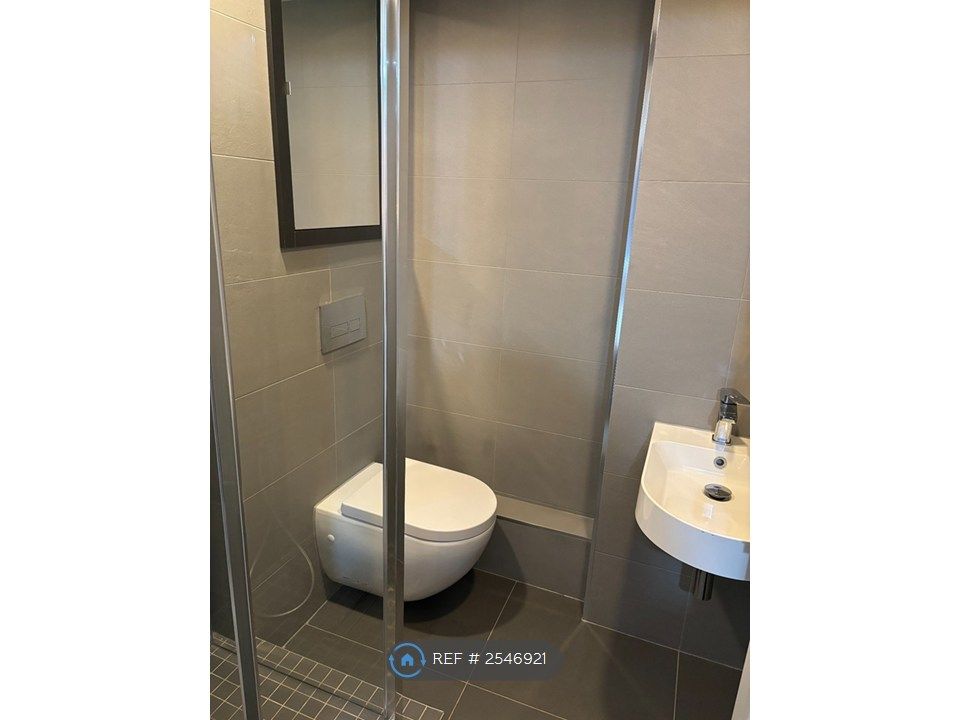 Additional image 10 of 2 bed flat to rentThe Glass House, Hull HU1