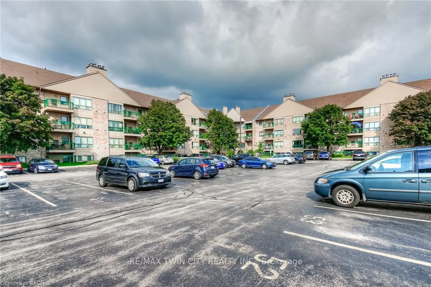 Additional image 14 of 15 Hofstetter Avenue 318