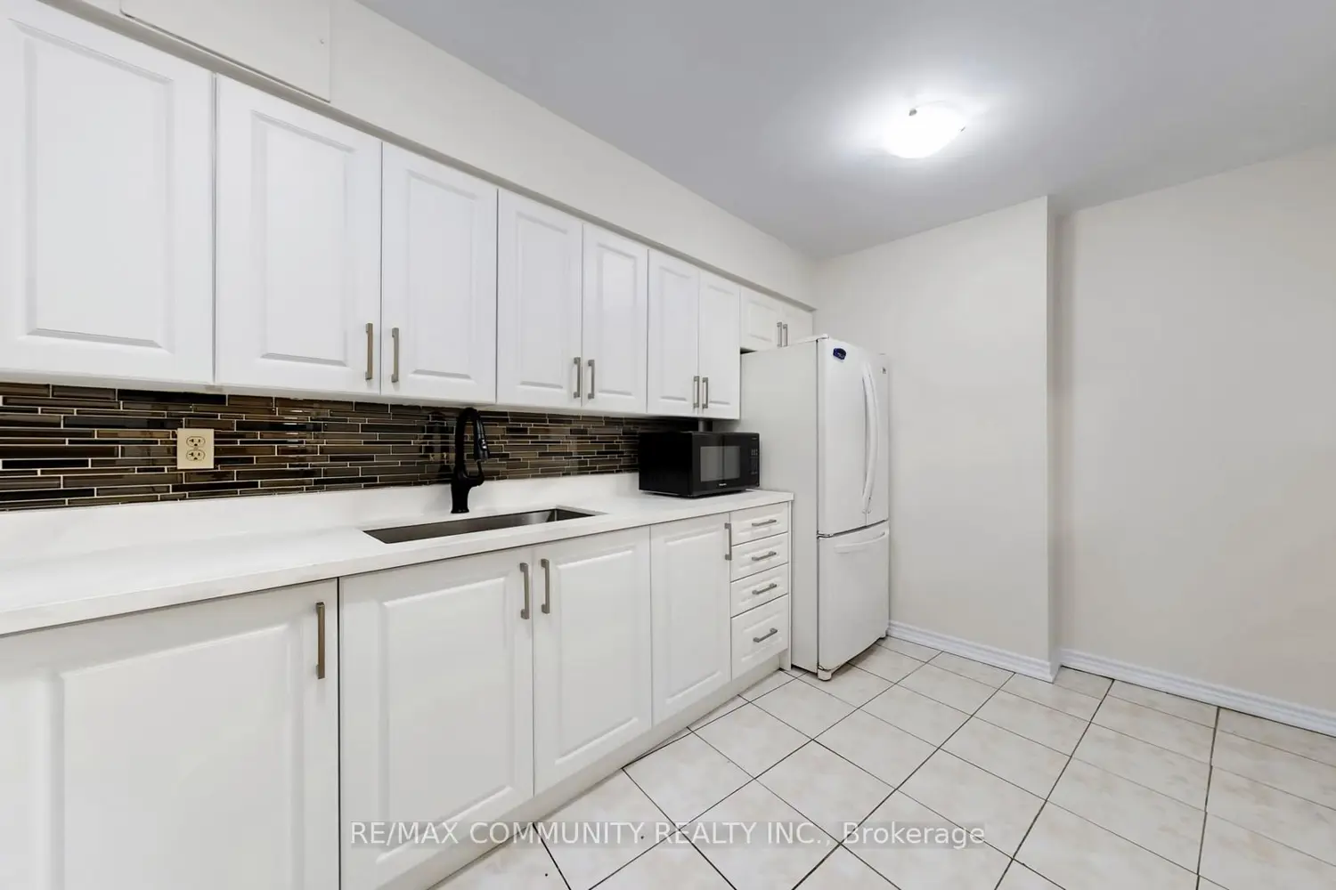 Additional image 6 of 2050 Bridletowne Circle #1509