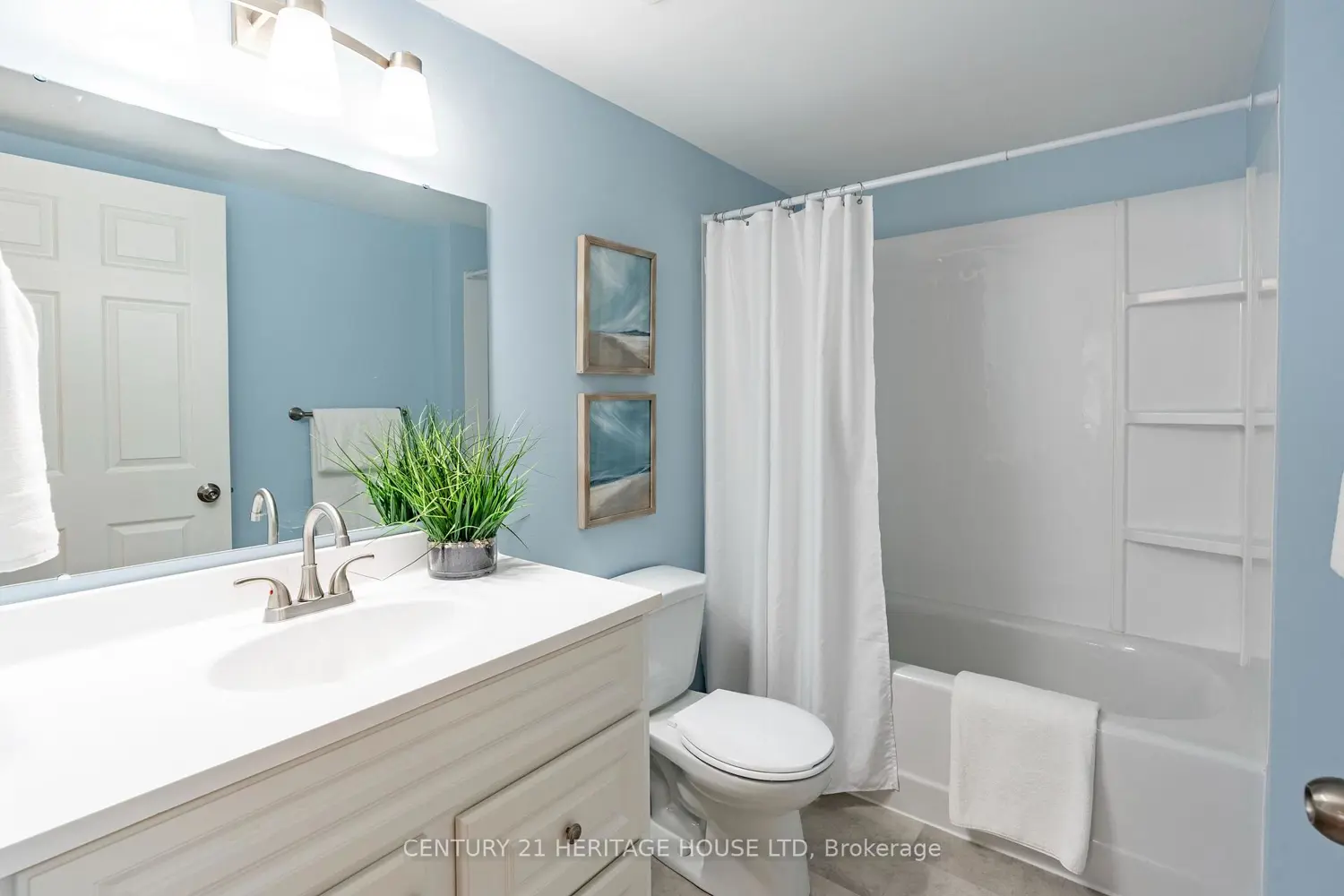 Additional image 9 of 15 Hofstetter Avenue 208