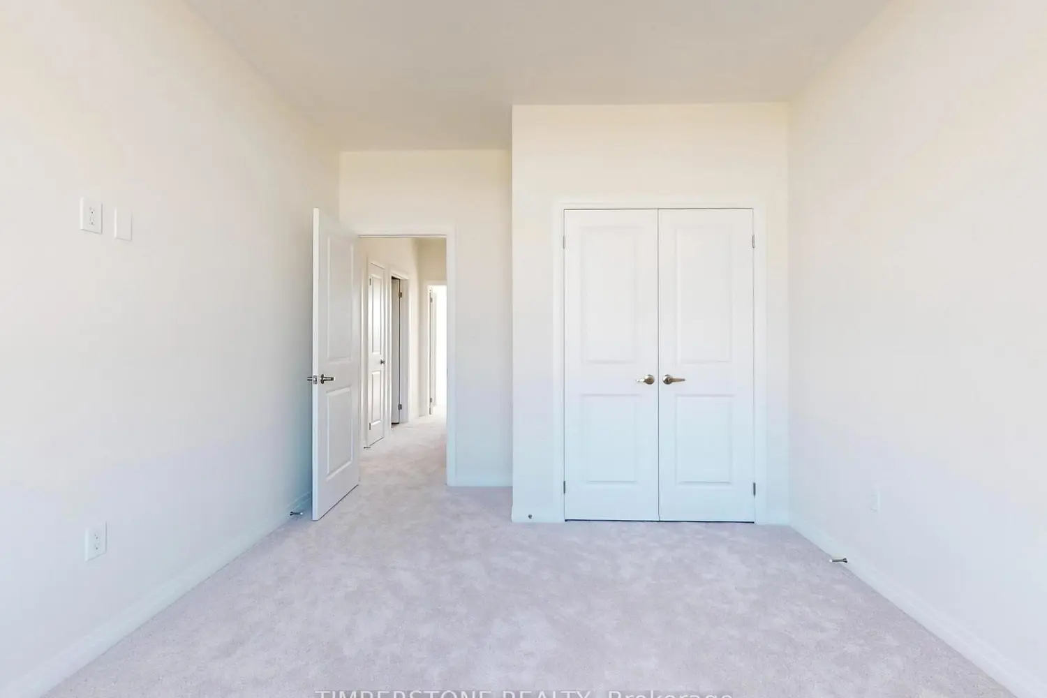 Additional image 18 of 1103 Zircon Manor