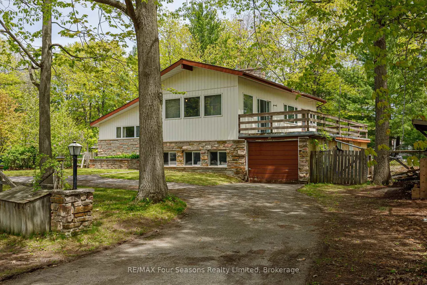 Additional image 2 of 828 Oxbow Park Drive