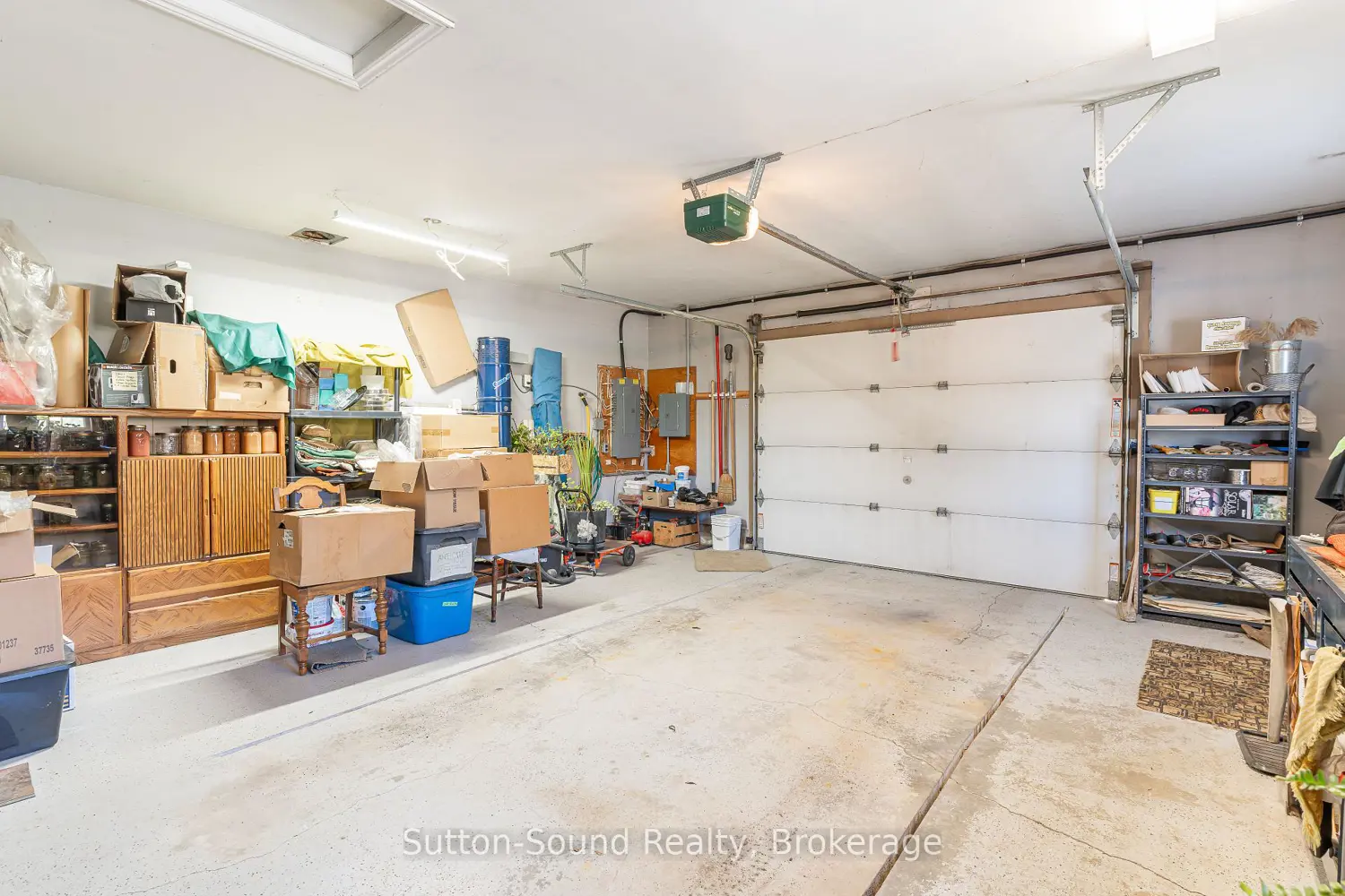 Additional image 16 of 442513 21 Concession
