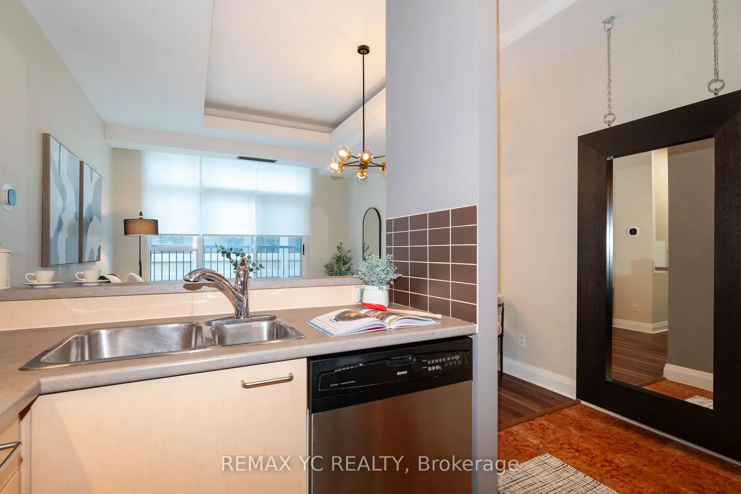 Additional image 4 of 8 Wellesley Street 306