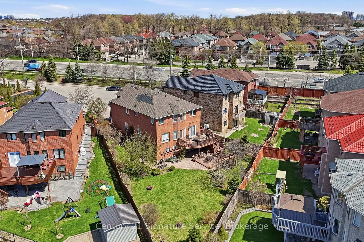 Additional image 18 of 784 Avonshire Court