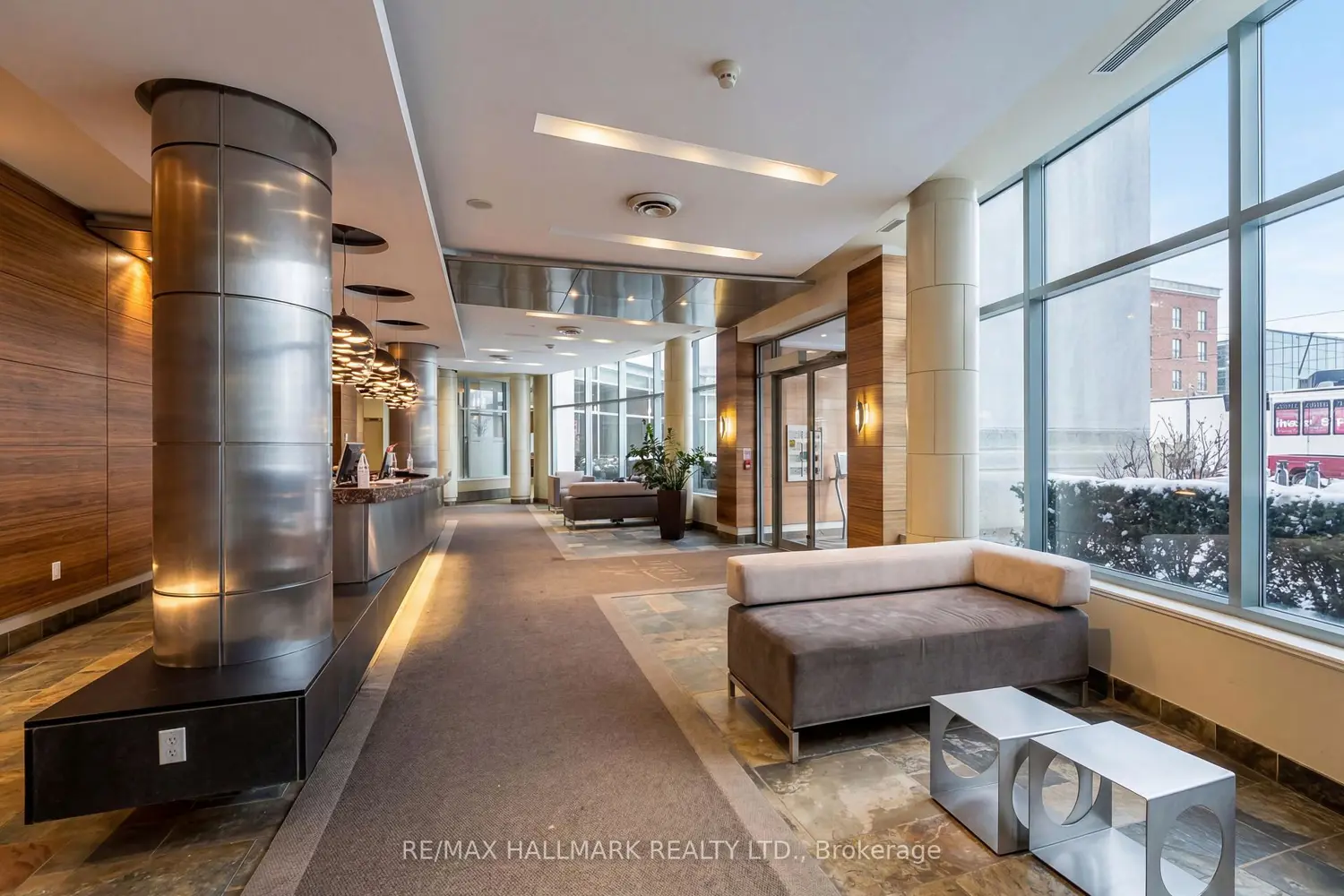 Additional image 19 of 230 Queens Quay 1119