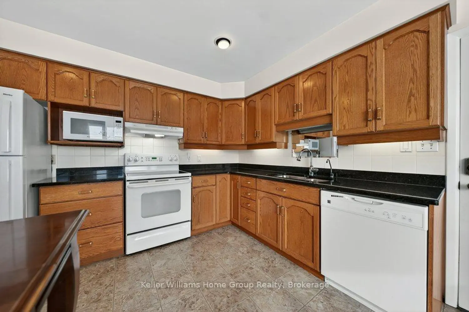 Additional image 7 of 379 St Patrick Street