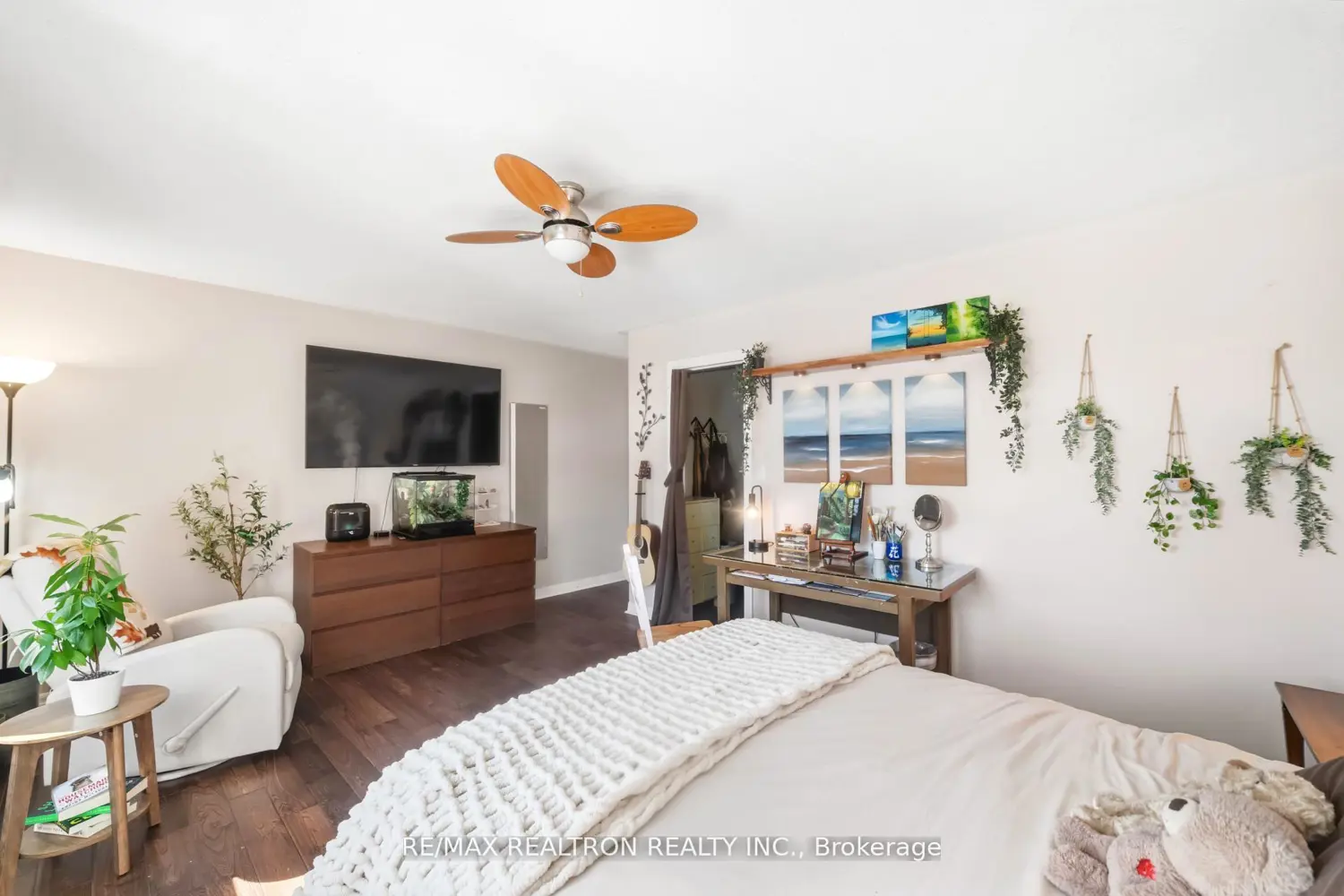 Additional image 10 of 28 Headwater Crescent