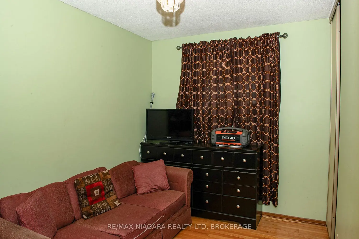 Additional image 7 of 38 Roehampton Drive