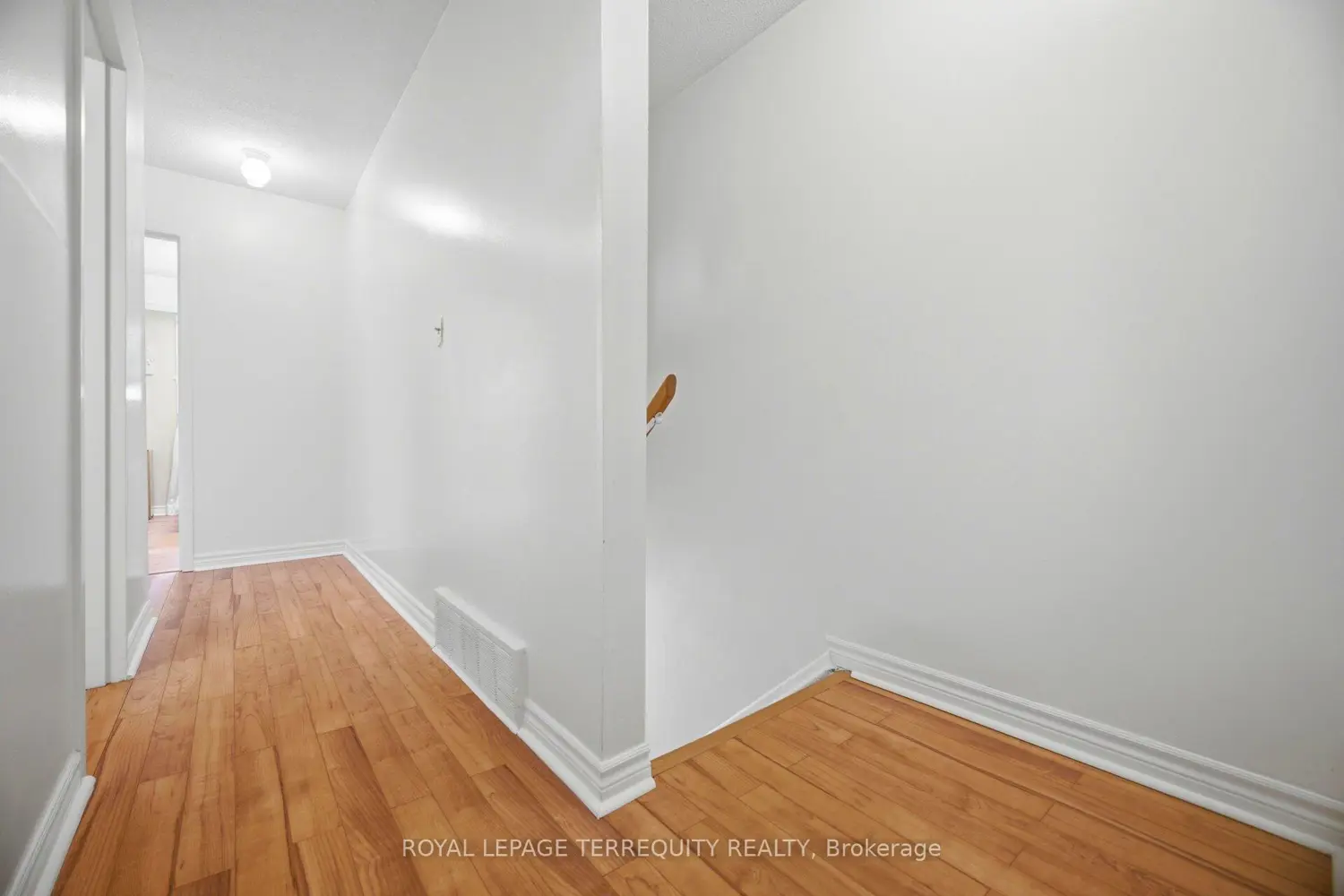Additional image 7 of 325 Mary Street 3