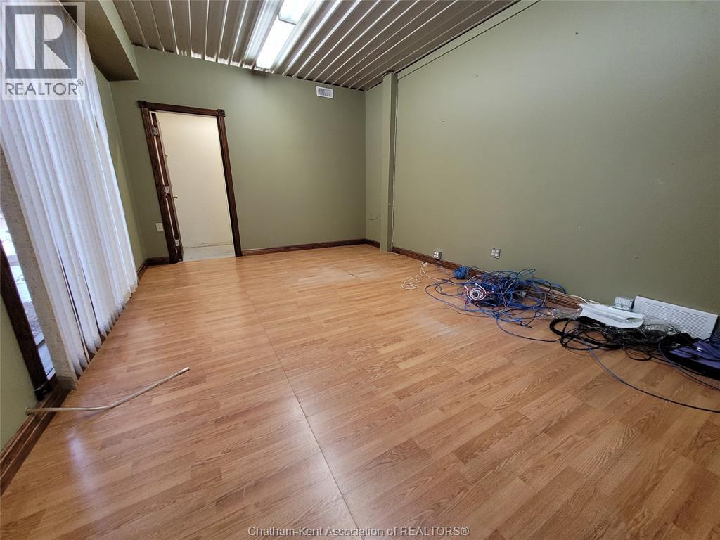 Additional image 3 of 578 Grand Avenue East, Chatham, ON, N7L3Z3