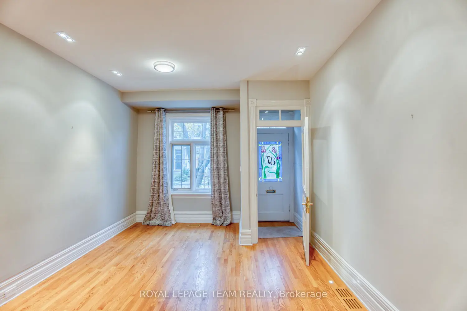 87 Guigues Avenue photo 3