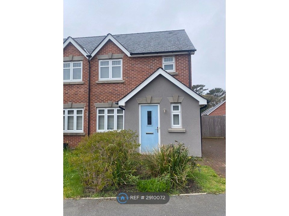 3 bed semi-detached house to rentPlas Y Coed, Bangor LL57