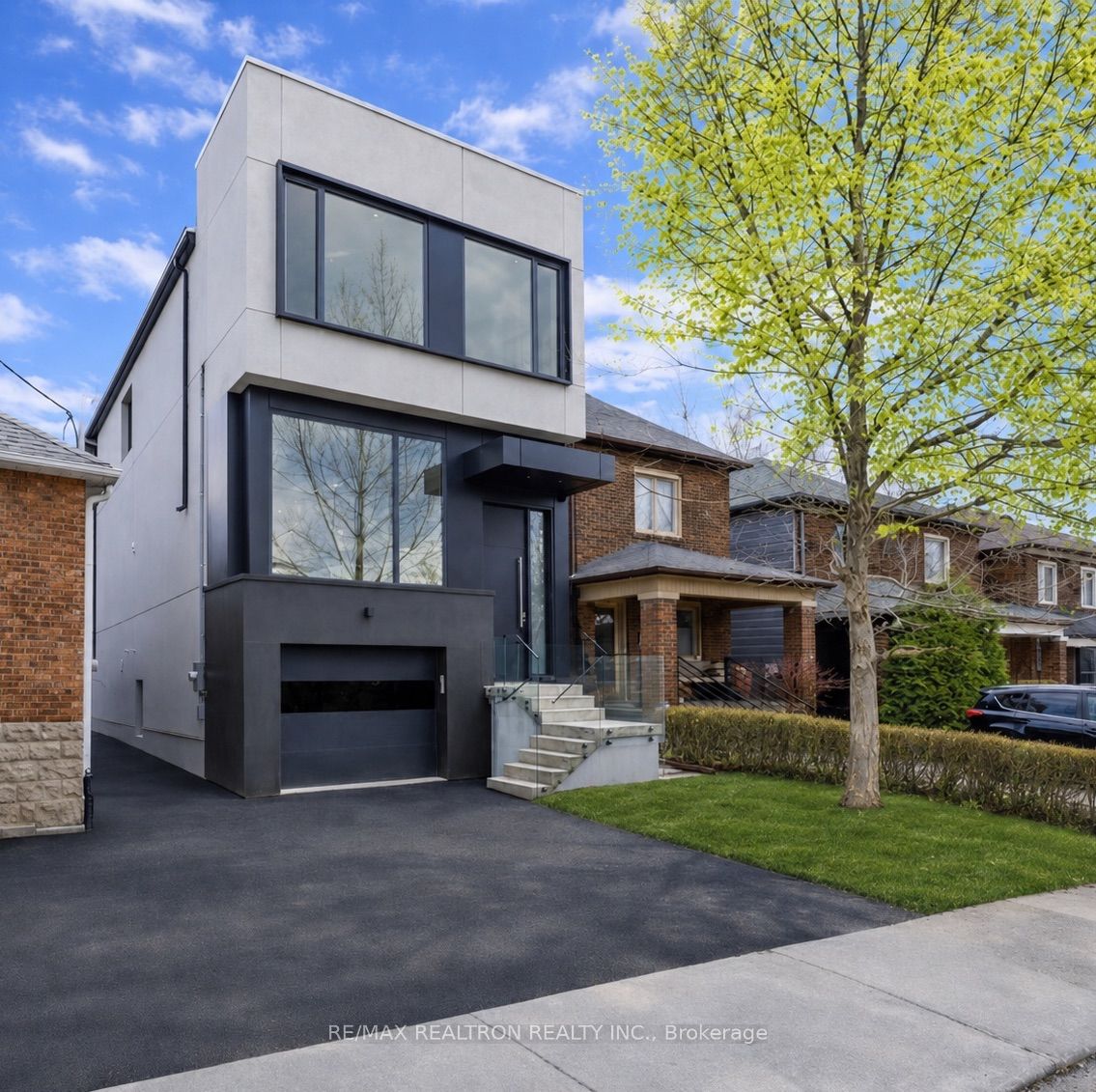 Additional image 2 of 315 Arlington Avenue, Toronto, ON, M6C 2Z8