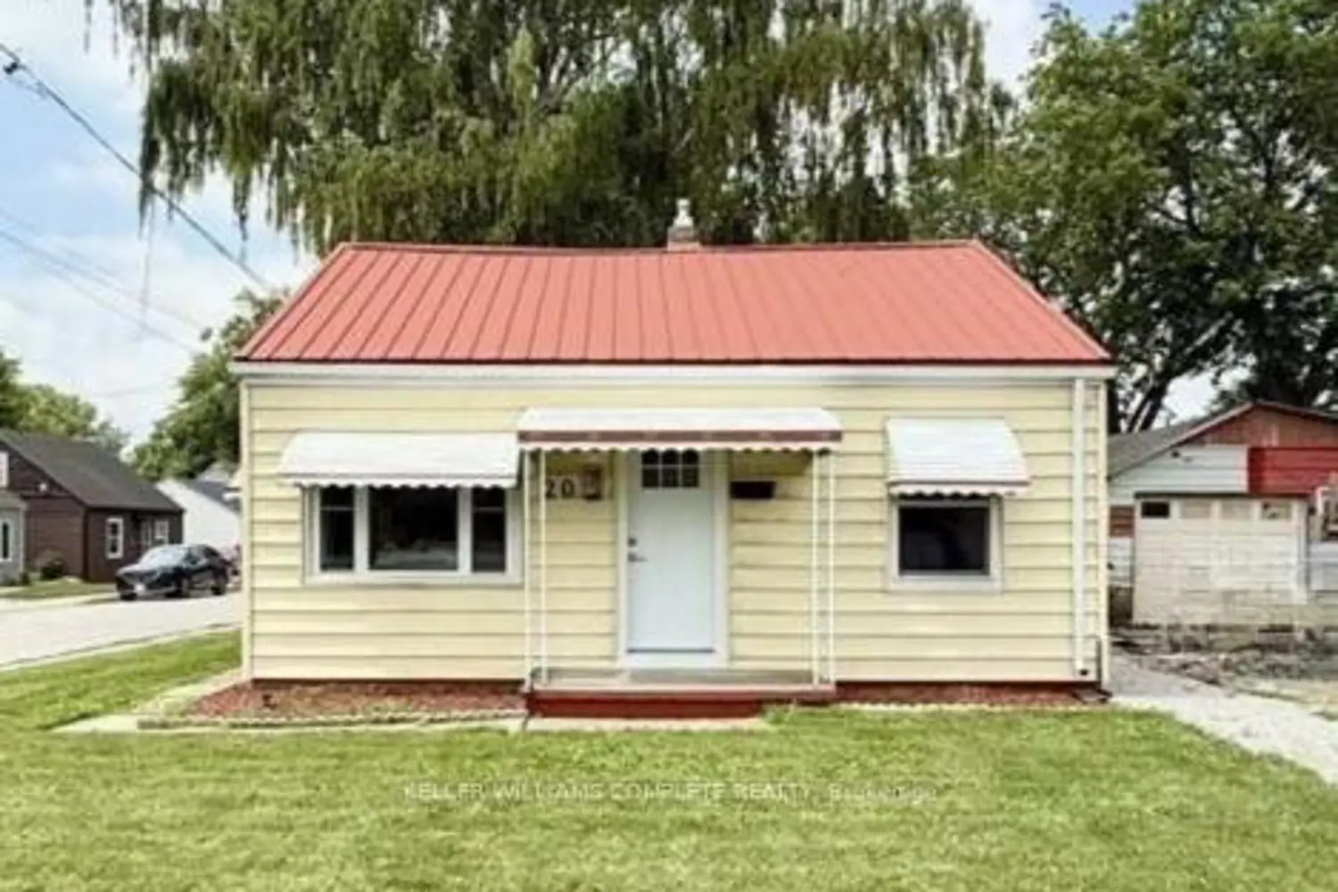 20 Mcnaughton Avenue photo 2
