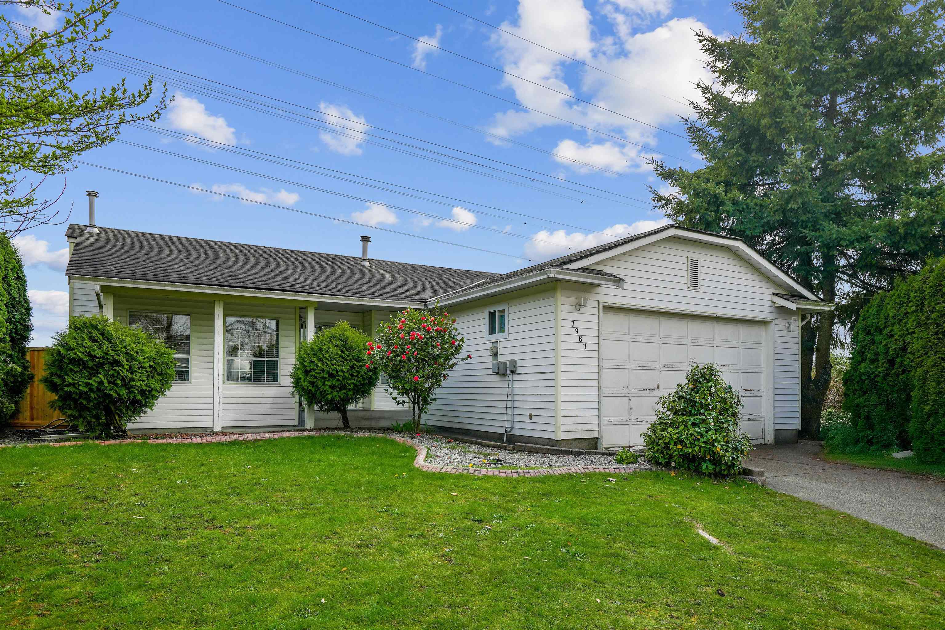 7387 123 Street, Surrey, BC, V3W 5S3