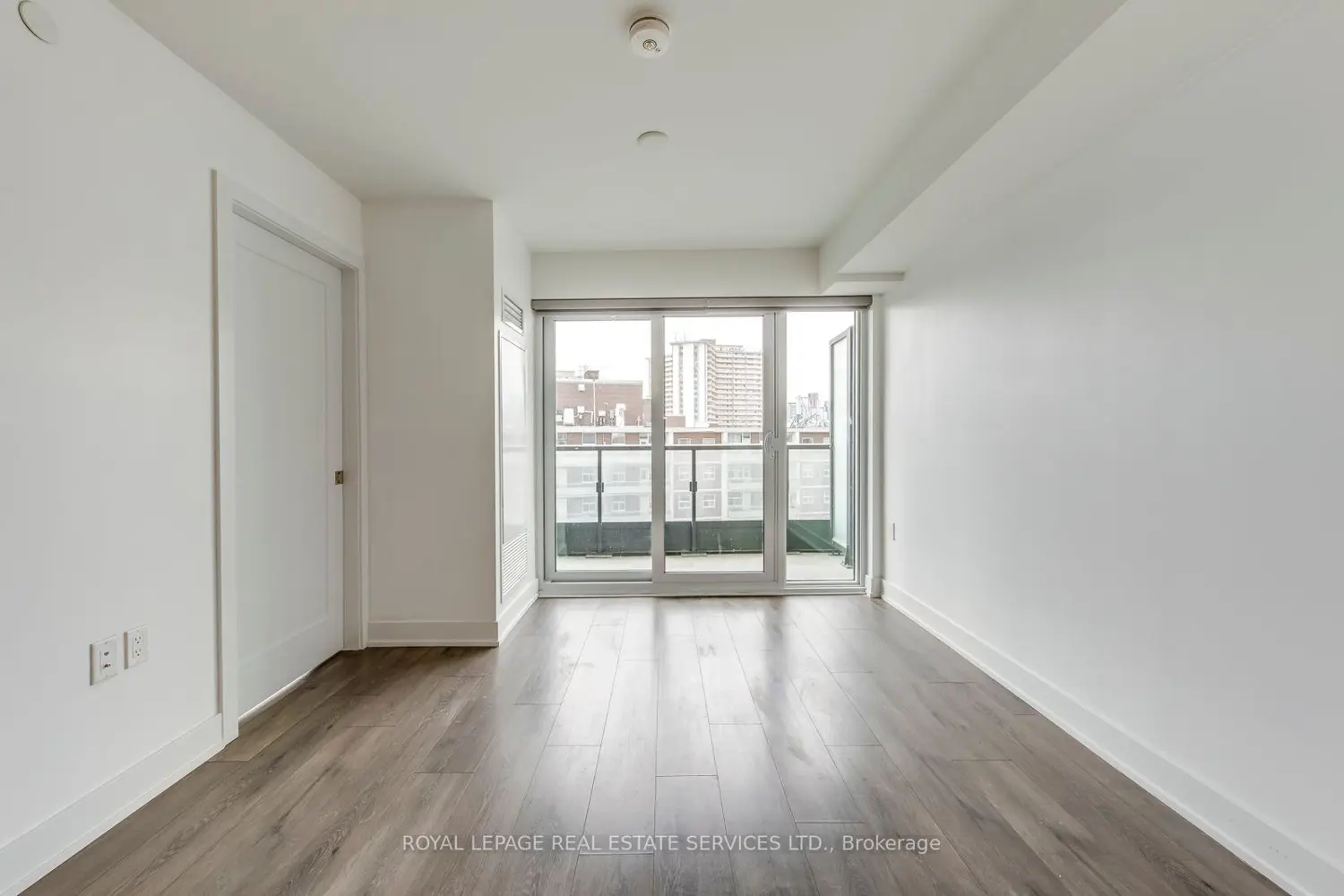 Additional image 6 of 585 Bloor Street 1320
