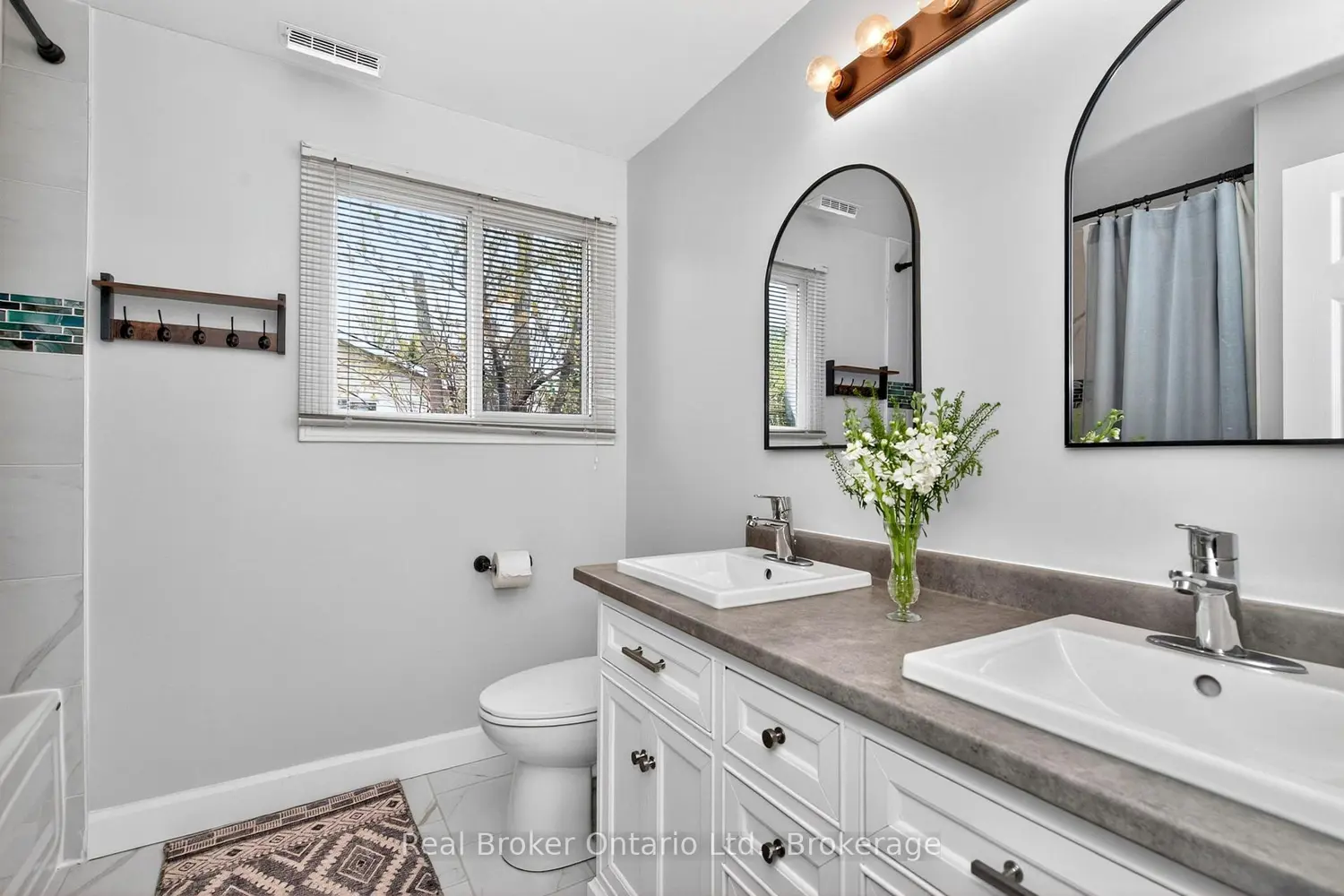 Additional image 14 of 2307 Somers Boulevard