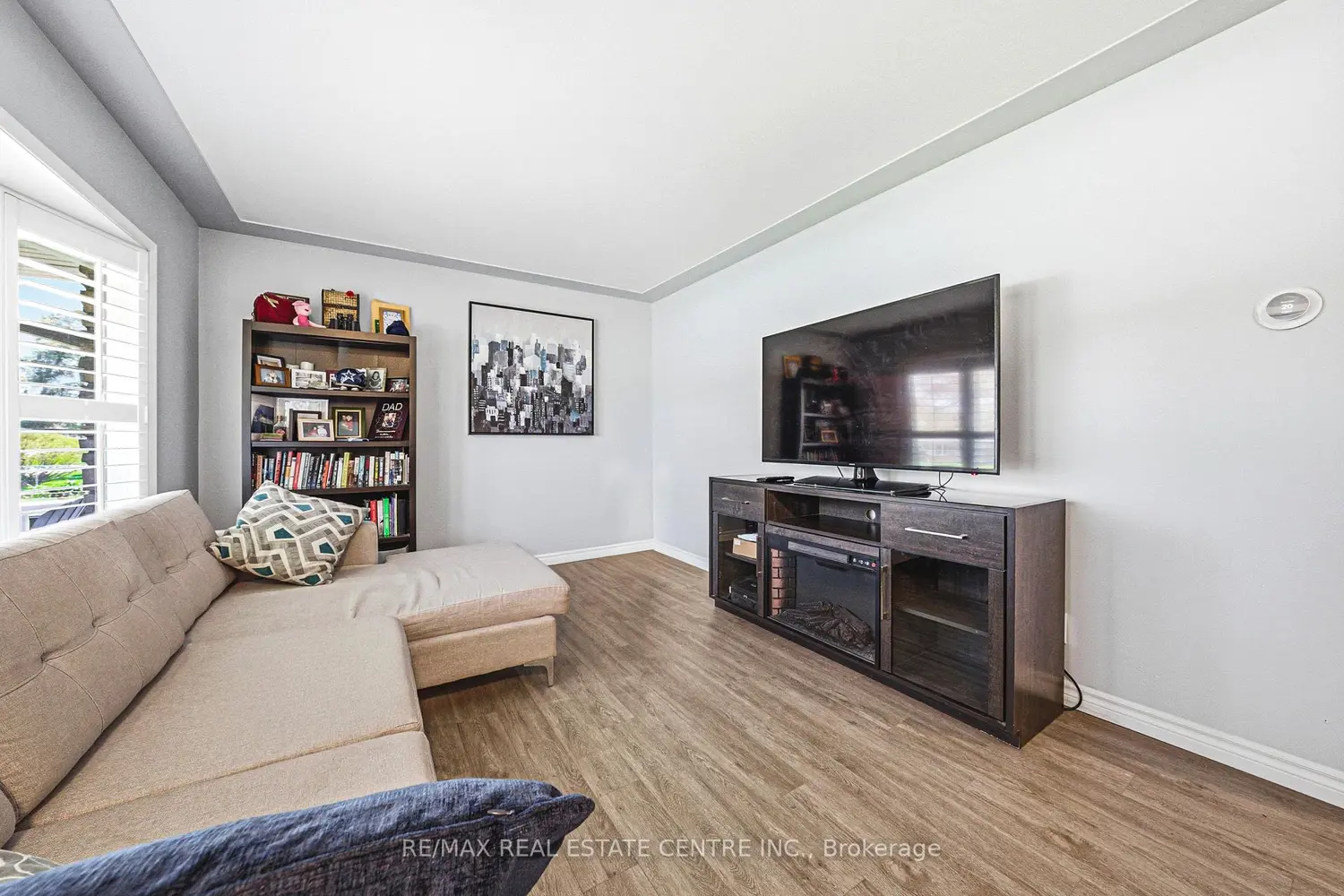 Additional image 3 of 1338 Eleanor Avenue