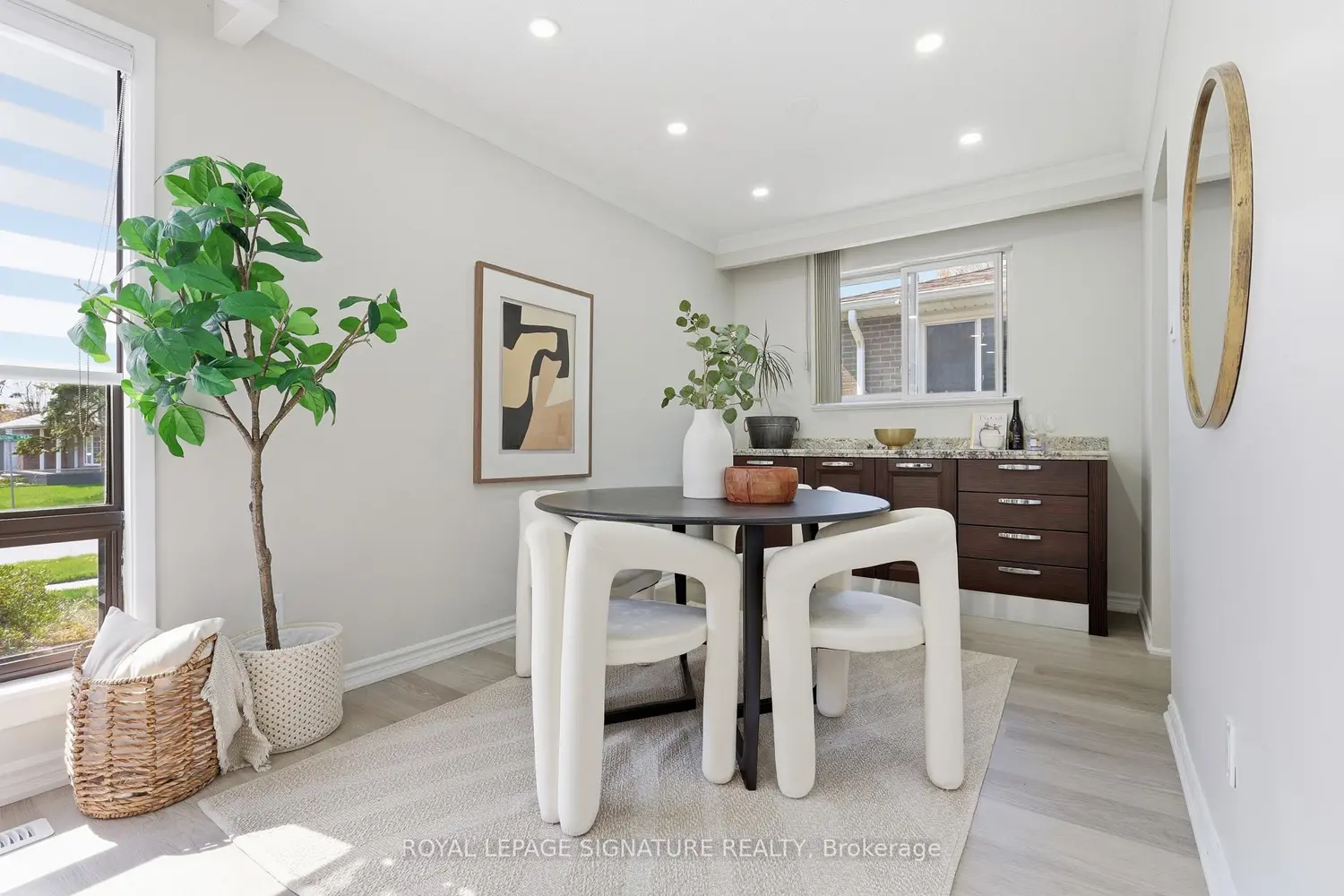 Additional image 11 of 216 Folkstone Crescent