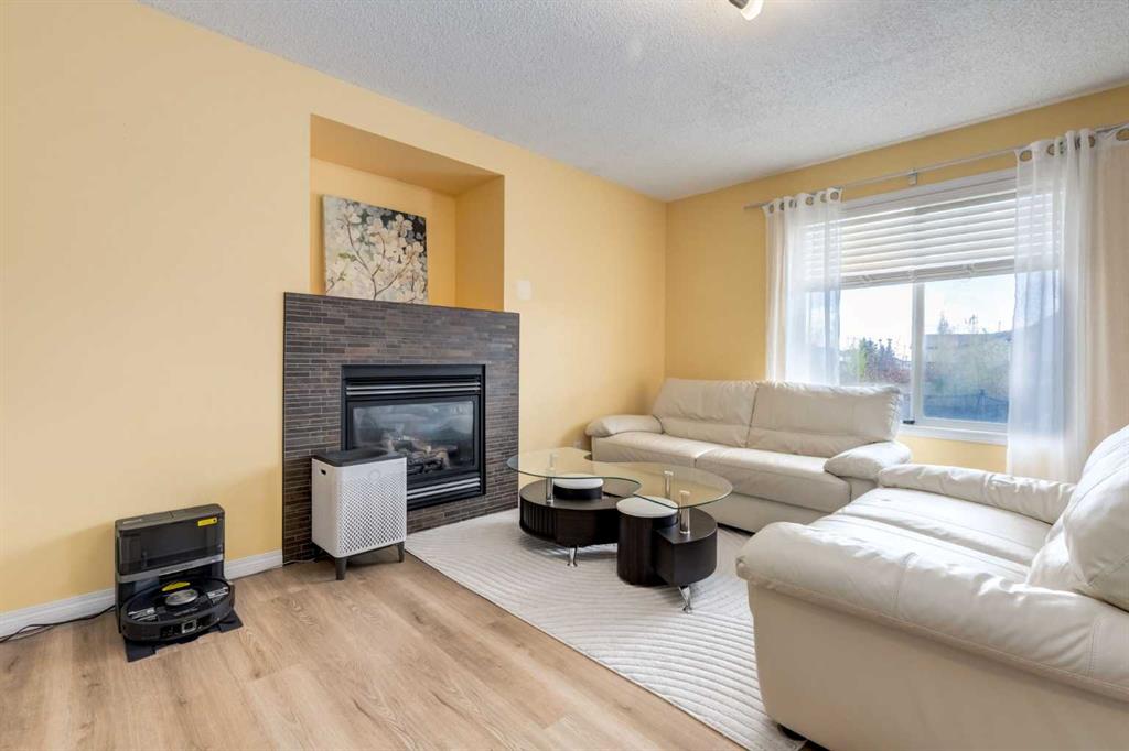 Additional image 4 of 324 Evermeadow Road SW, Calgary, AB, T2Y 4X2