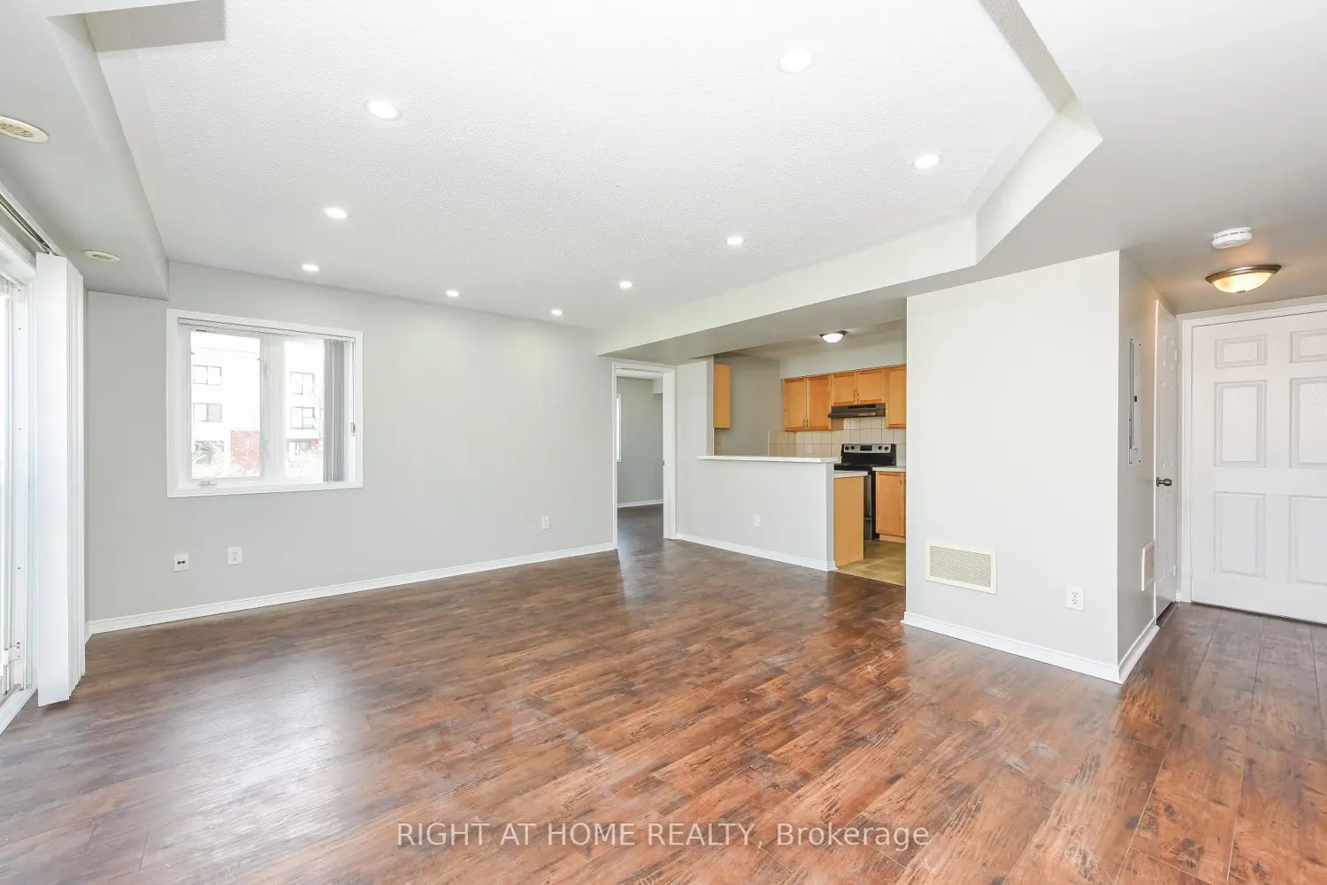 Additional image 11 of 5035 Oscar Peterson Boulevard 124